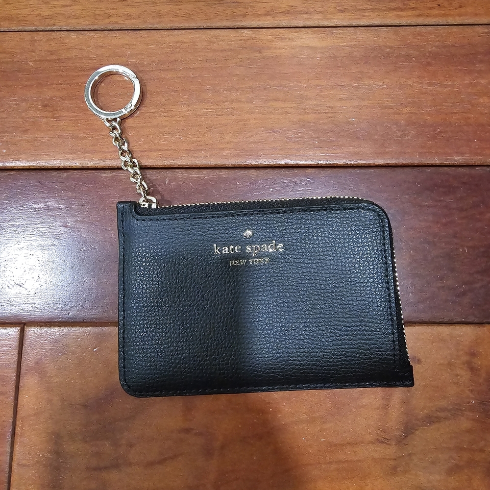 NWOTs Kate Spade Madison Medium L-zip Card Holder